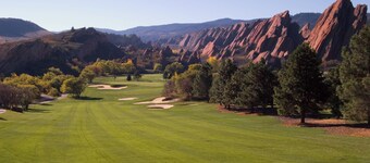 Group Friendly Castle Rock Retreat | Sleeps 13 | Games, BBQ & Patio