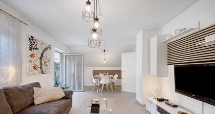 Ferienwohnung Rosengarten mit Balkon, 3 DTV-Sterneklassifizierung und 3 Stern Pfotenklassifizierung