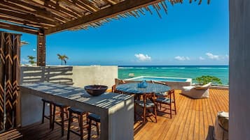 Exclusive Apartment, Beach View | Balcony