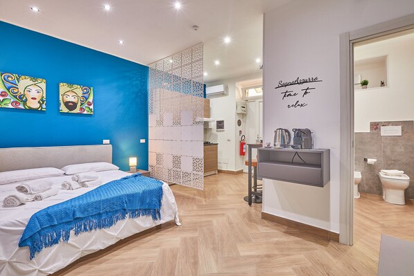 1 bedroom, WiFi, bed sheets