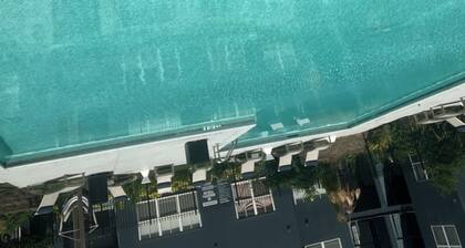 Across from Benz Stadium 1-bedroom apartment with fitness room in Atlanta