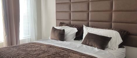 1 habitación, wifi y ropa de cama