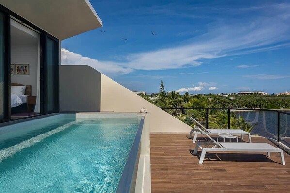 Elite Apartment, Ocean View | Terrace/patio