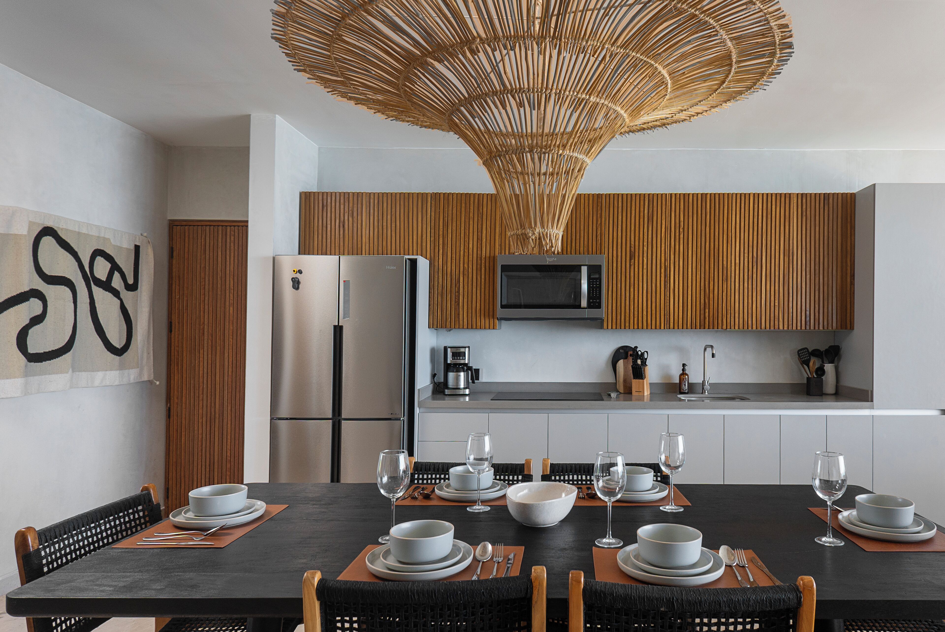 غ رفة لتناول الطعام