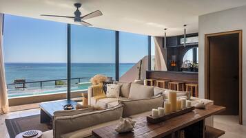 Deluxe-huoneisto, rantanäköala | Näkymä huoneesta