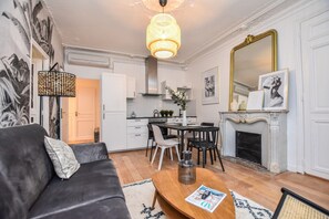 Apartment | Living area