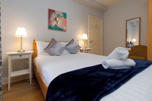 3 bedrooms, iron/ironing board, travel cot, free WiFi