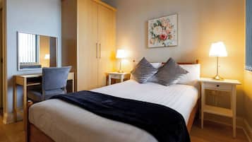 3 chambres, fer et planche Ă repasser, lit parapluie, Wi-Fi gratuit