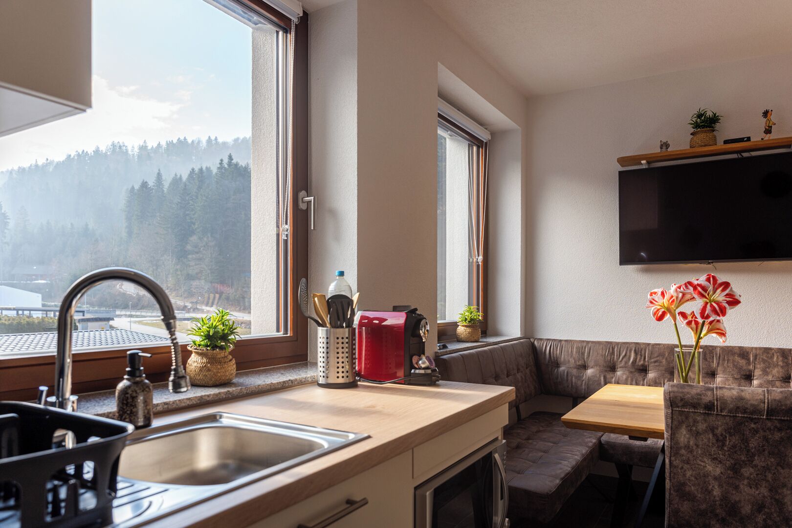 Refrigerador, microondas, horno, lavavajillas