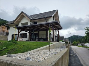 Esterni