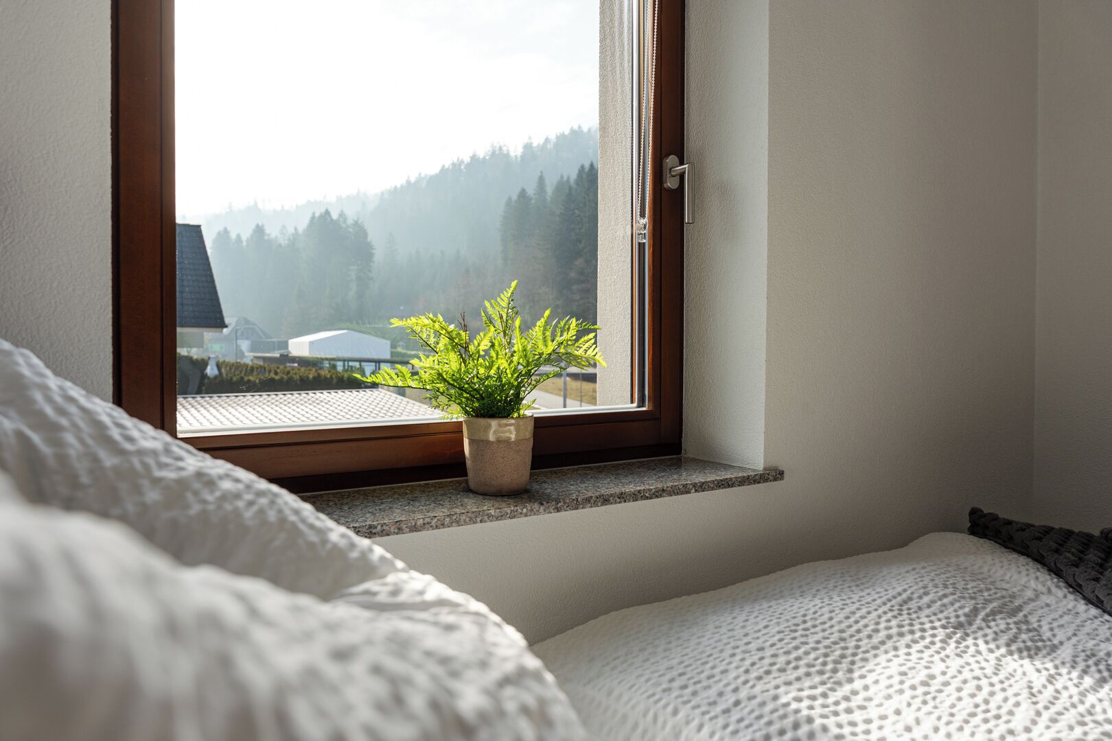 2 bedrooms, in-room safe, desk, free WiFi