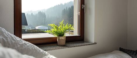 2 bedrooms, in-room safe, desk, free WiFi