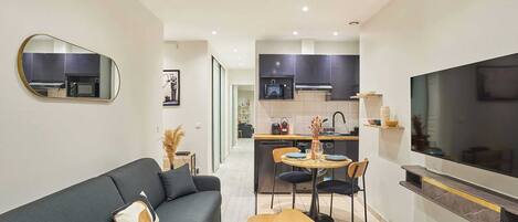 Apartment | Living area