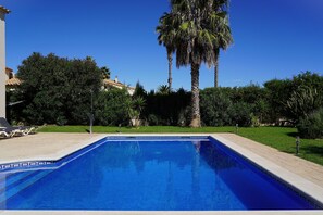 Pool - Spacious, good located villa in Sant Pere Pescador (Sant Pere Pescador)