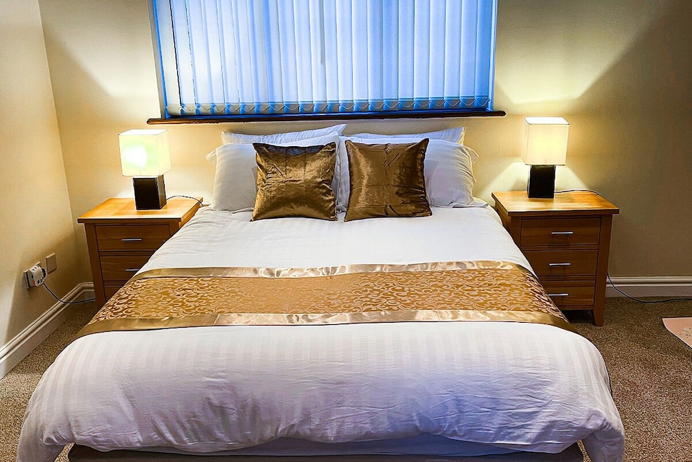 Stunning Secure Gated Parking Condos image