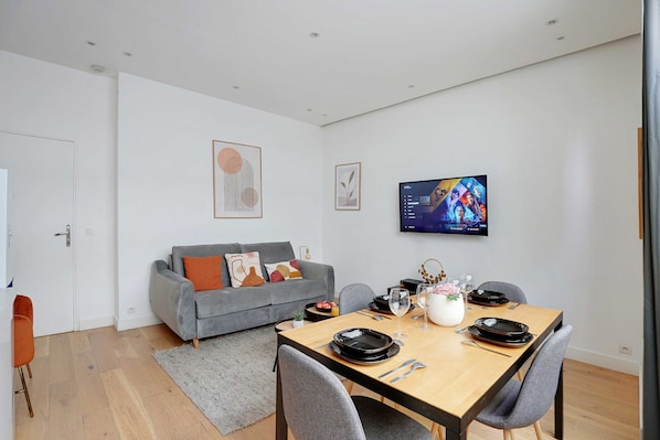 Apartment | Interior - Charming Apartment - 1br/4p - Bastille (Paris)