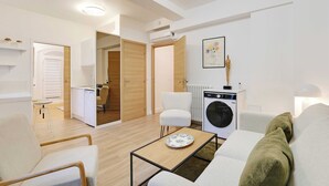 Unclassified image, 5 of 21, button - Exceptional Flat - 3bd/8p - Trocadero (Paris)