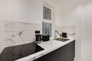 Apartment | Private kitchen