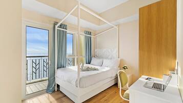 4 bedrooms, WiFi, bed sheets