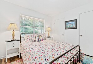 3 habitaciones, tabla de planchar con plancha y wifi gratis