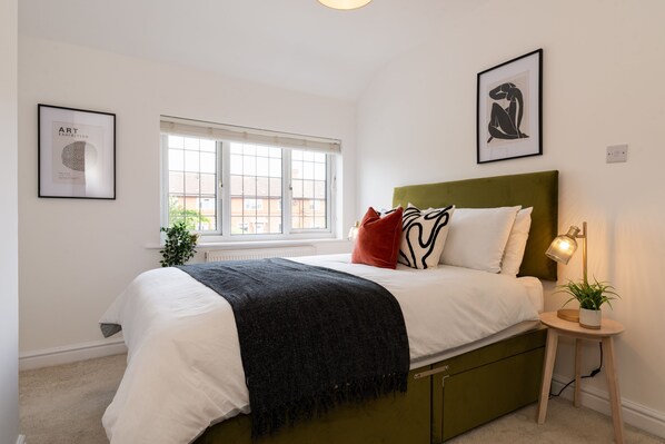 3 多间卧室、熨斗/熨衣板、免费 WiFi、床单