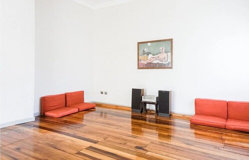 Estudio a orilla de Rio