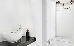 Apartment | Bathroom - Amazing Apartment - 3br/6p - Near Convention (Paris)
