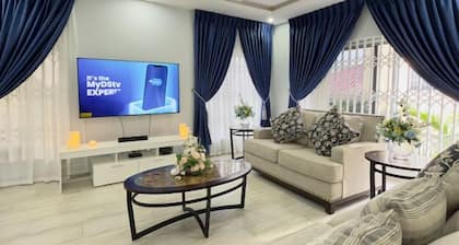 The Lodge at Season 52