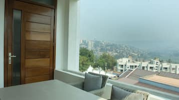 Departamento clásico, vista a la ciudad | Terraza o patio