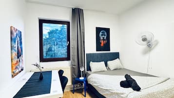1 chambre, literie fournie
