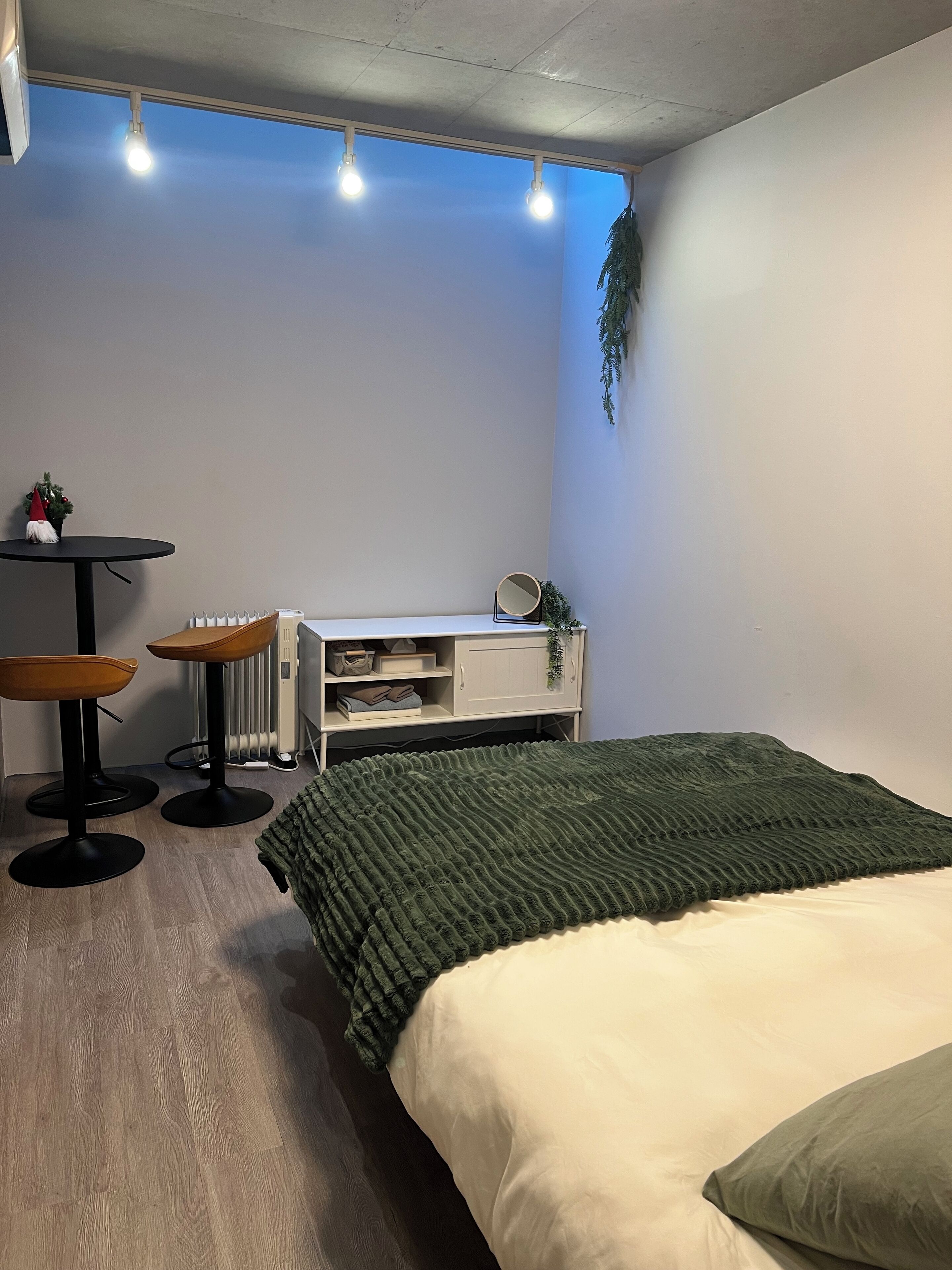 1 室のベッドルーム、WiFi、ベッドシーツ