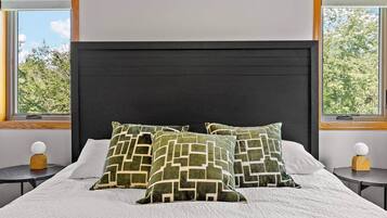 5 chambres, bureau, Wi-Fi gratuit, draps fournis