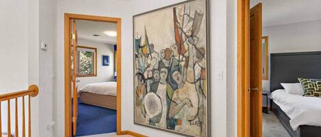 5 bedrooms, desk, free WiFi, bed sheets