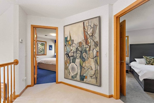 5 bedrooms, desk, free WiFi, bed sheets