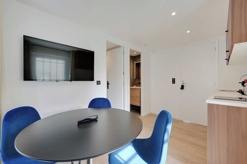 Pleasant and Bright apt - 1bd/2p - Near Paris