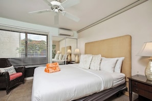 3 bedrooms, iron/ironing board, WiFi (free), bed sheets