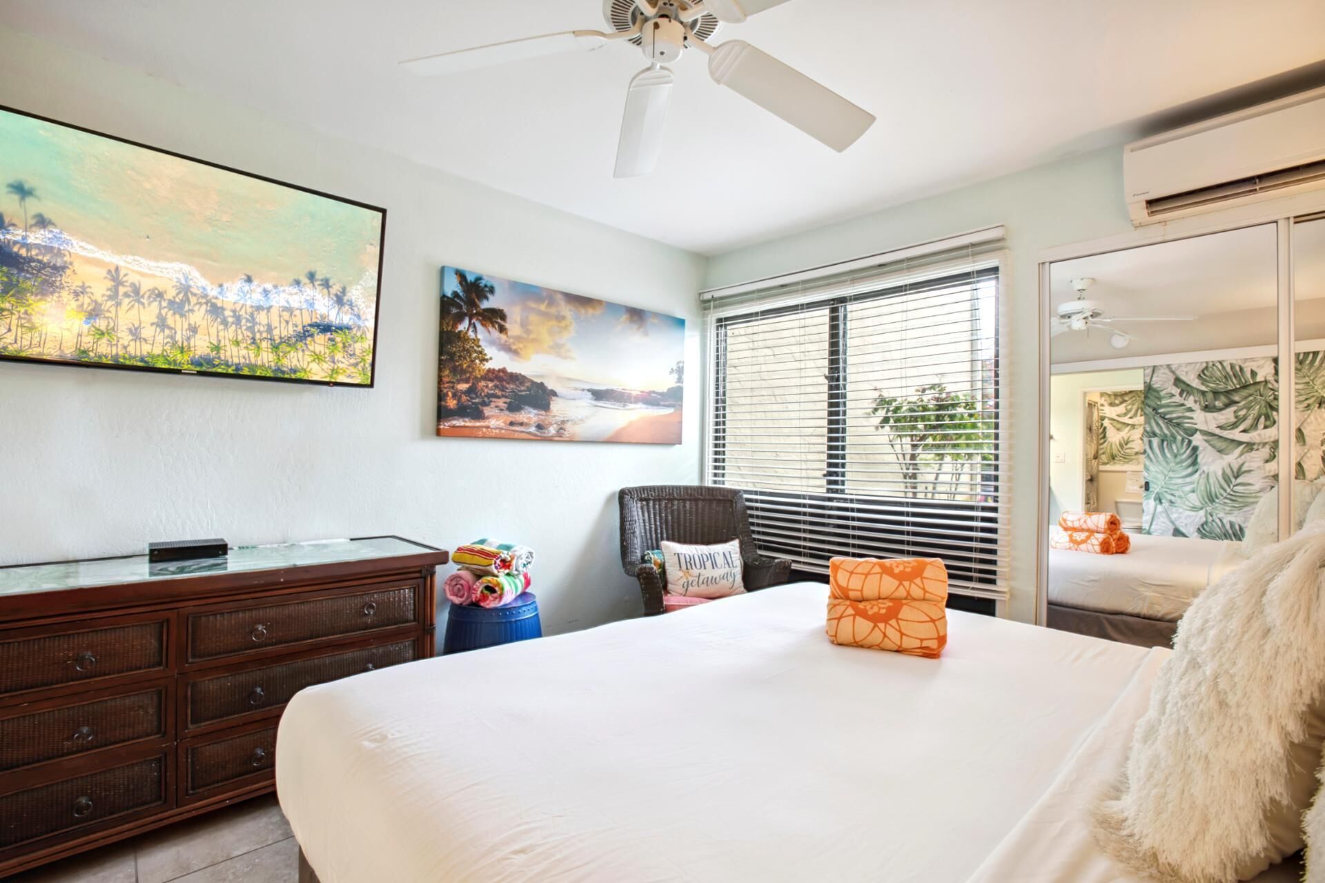 3 bedrooms, iron/ironing board, travel crib, free WiFi