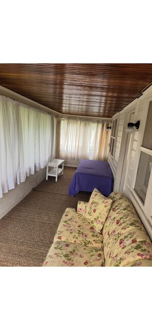 3 bedrooms, Internet