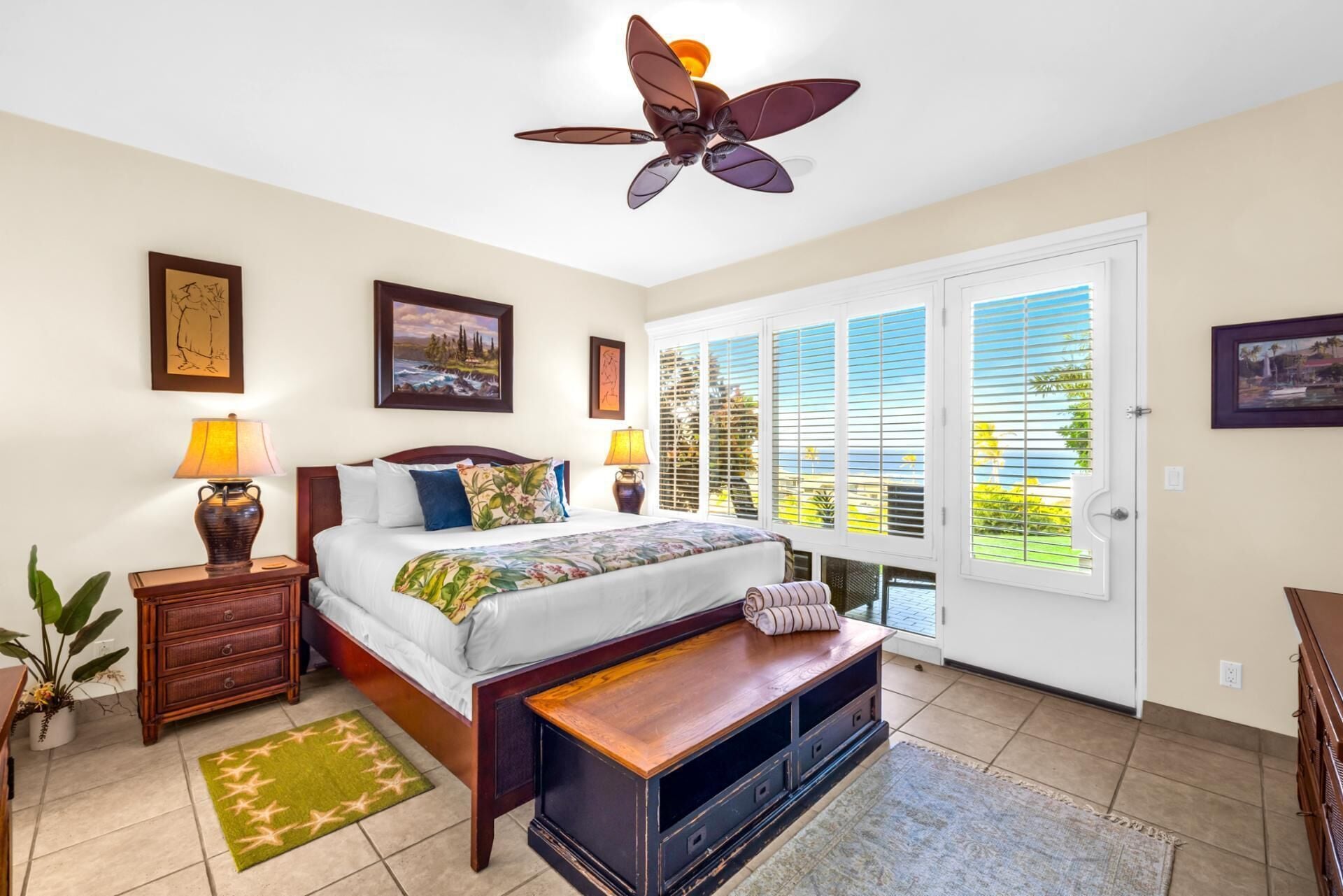 4 bedrooms, iron/ironing board, travel crib, free WiFi