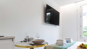 Apartment | 1 bedroom, iron/ironing board, bed sheets - Cosy Studio - 2P - Exhibition Center / Tour Eiffel (Paris)