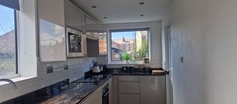 Ribbleton Rendezvous – Comfortable Holiday Home in Preston