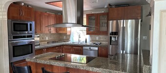 Adorable 3-bedroom Island Home in Bonney Lake