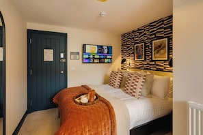 Iron/ironing board, free WiFi, bed sheets - Your Apartment | Hotwells | No.2 (Bristol)
