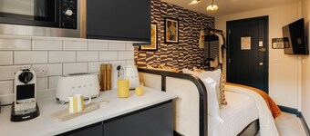 Your Apartment | Hotwells | No.1