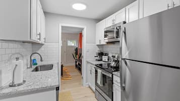 Microwave, oven, stovetop, dishwasher