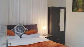 1 bedroom, WiFi, bed sheets