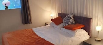 Planet 9 Apartment - Ground Floor