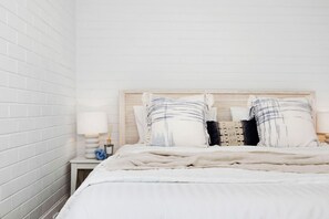 1 chambre, fer et planche à repasser, accès au Wi-Fi (inclus)