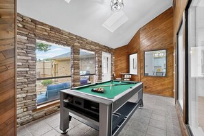 Spielezimmer