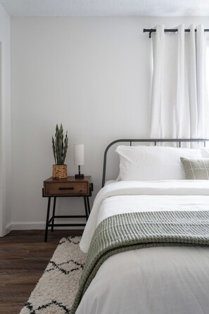 2 Schlafzimmer, Bügeleisen/Bügelbrett, Internetzugang, Bettwäsche